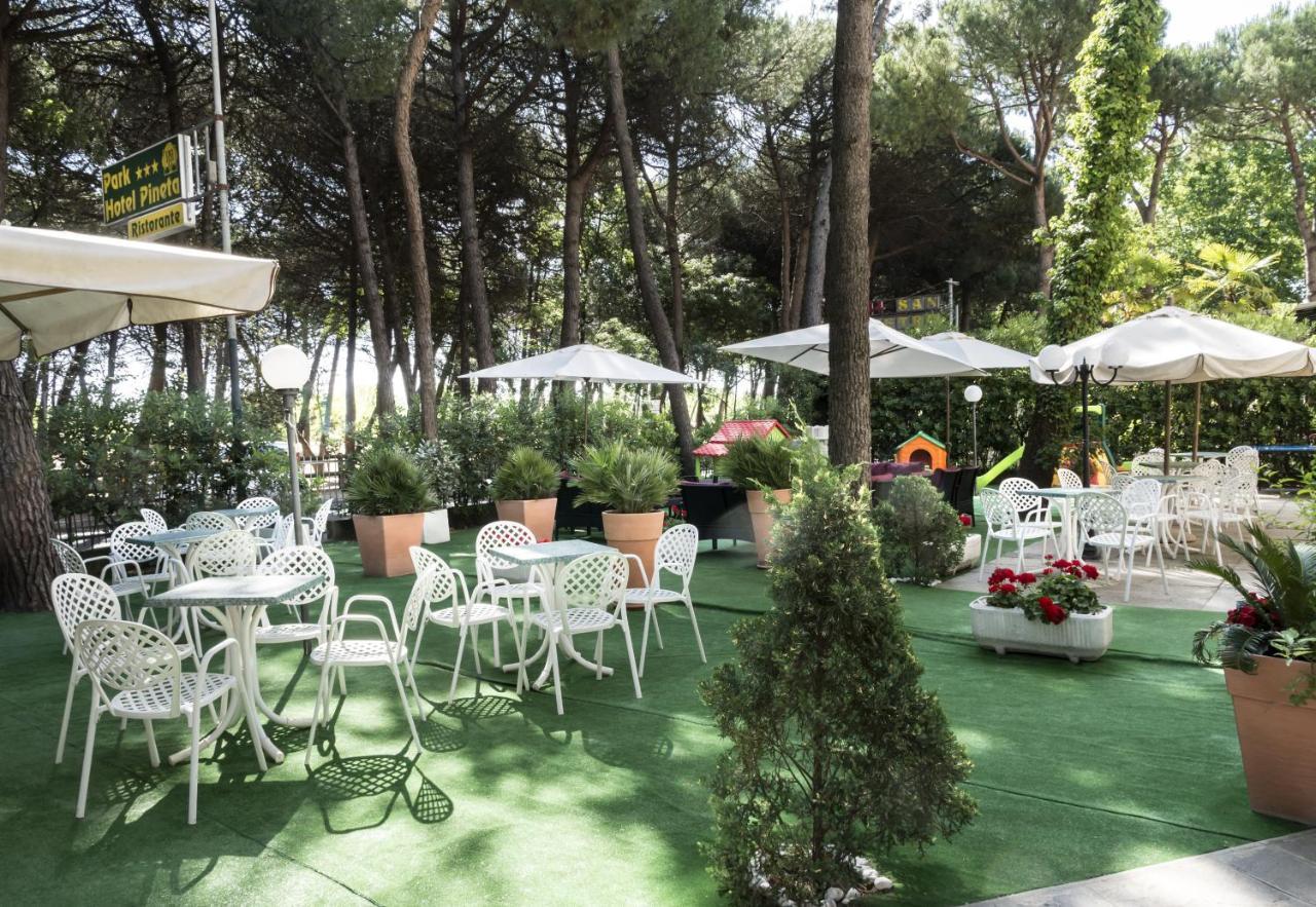 Park Hotel Pineta Τσέρβια Εξωτερικό φωτογραφία