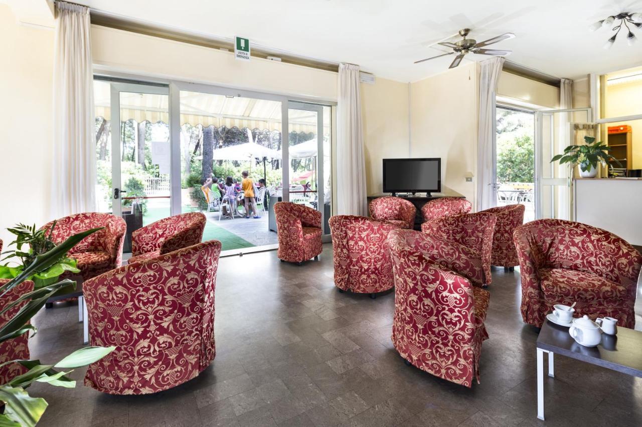 Park Hotel Pineta Τσέρβια Εξωτερικό φωτογραφία