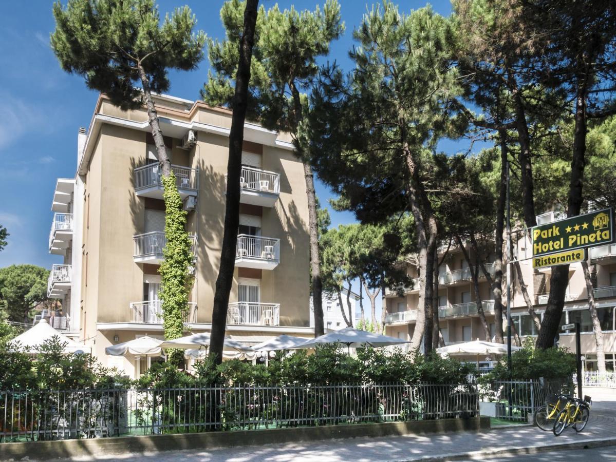 Park Hotel Pineta Τσέρβια Εξωτερικό φωτογραφία